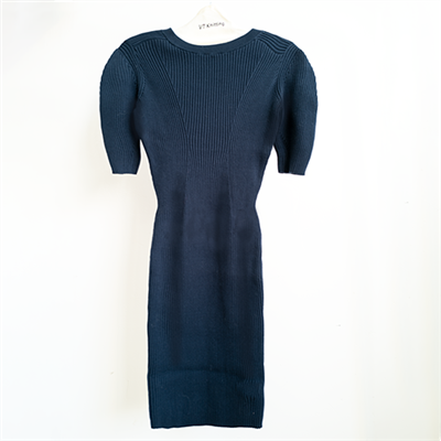 Must villane džemperkleit